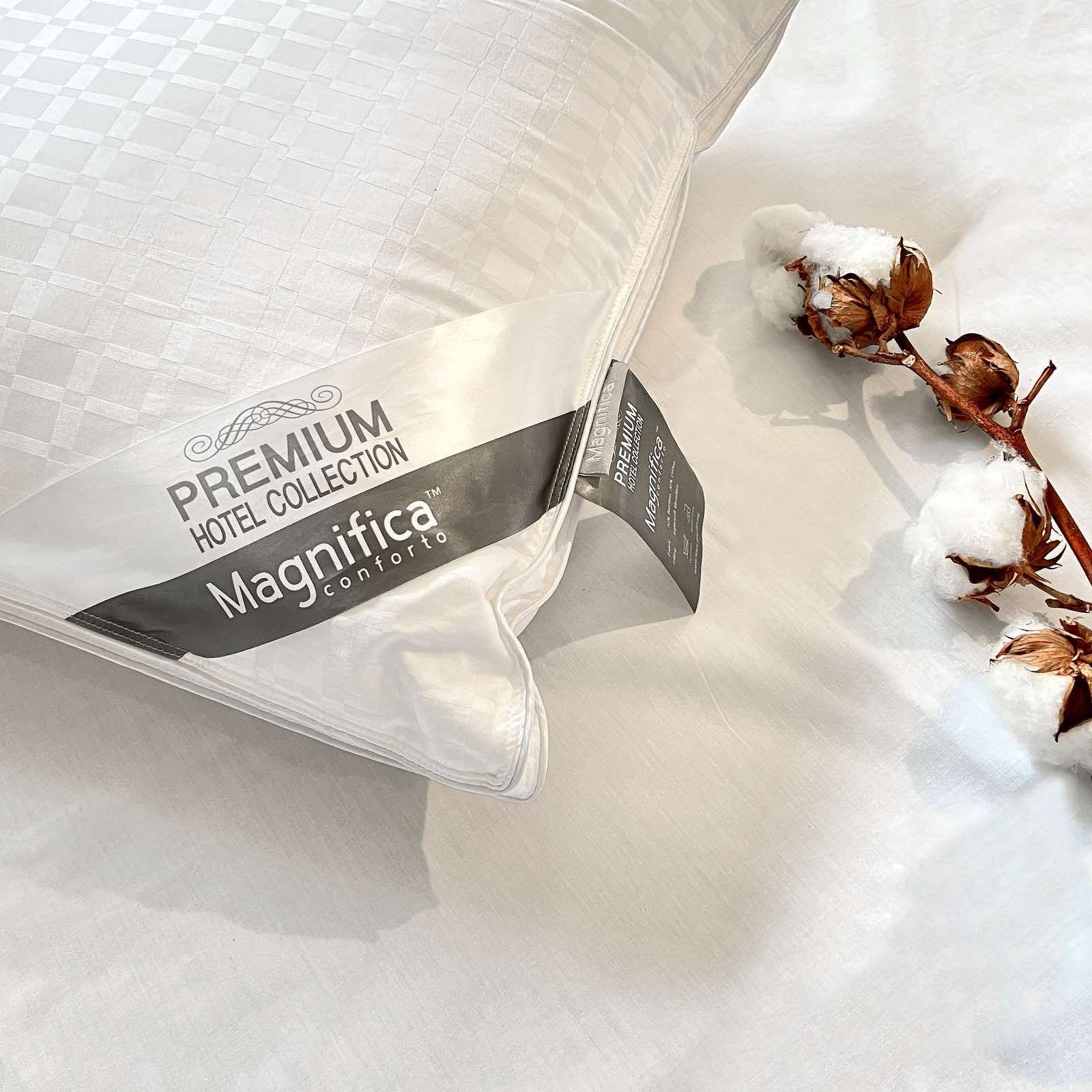 Magnifica Microfibre Pillow - Image 2